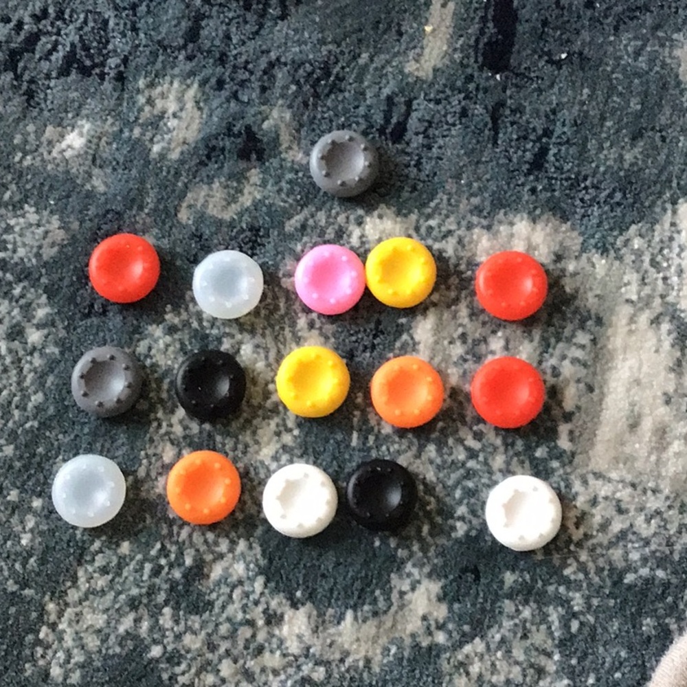 16 Switch thumb sticks